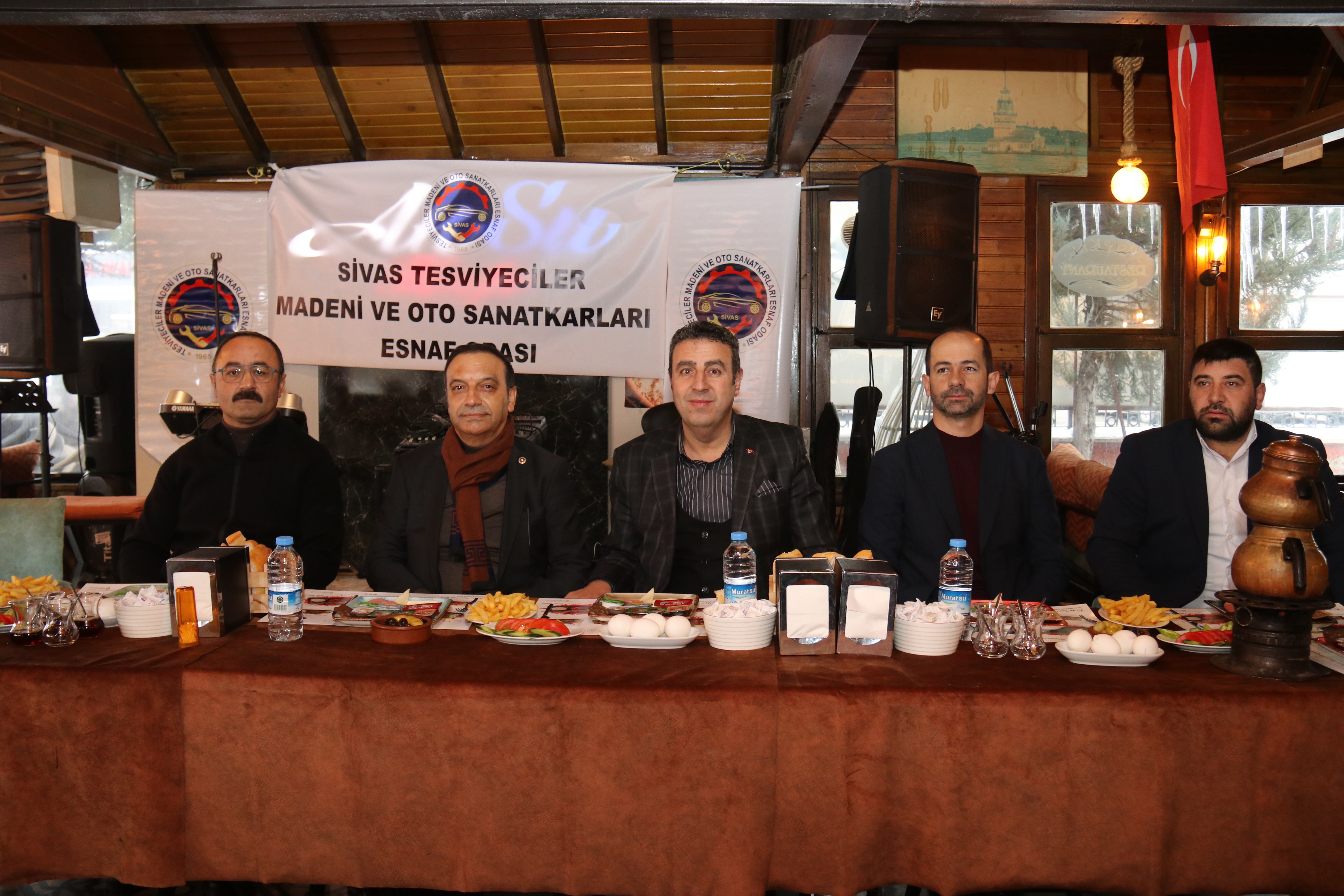 SORUNLARI BİRLİKTE ÇÖZECEĞİZ SORUNLARI BİRLİKTE ÇÖZECEĞİZ