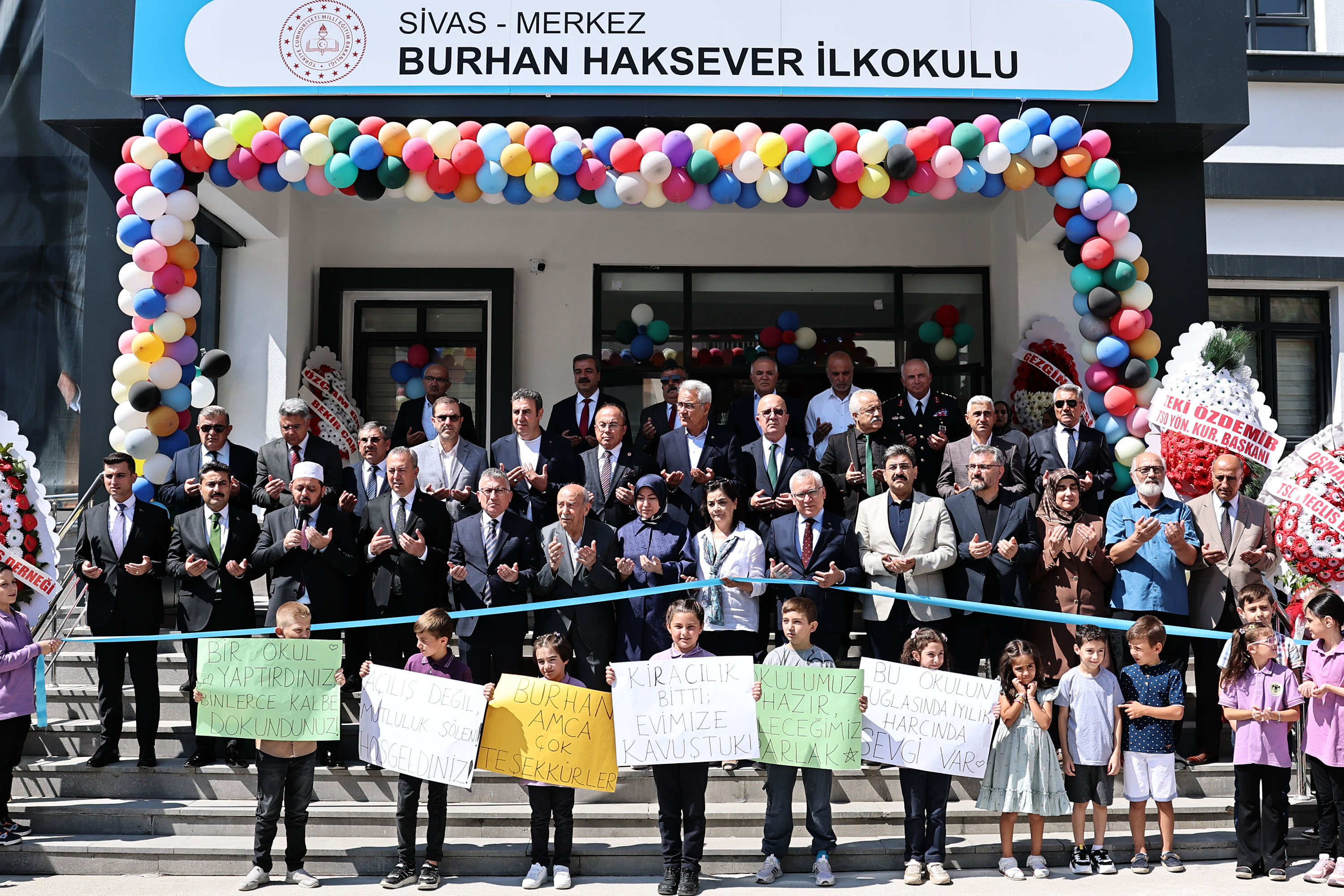 Burhan Haksever İlkokulu Açıldı Burhan Haksever İlkokulu Açıldı