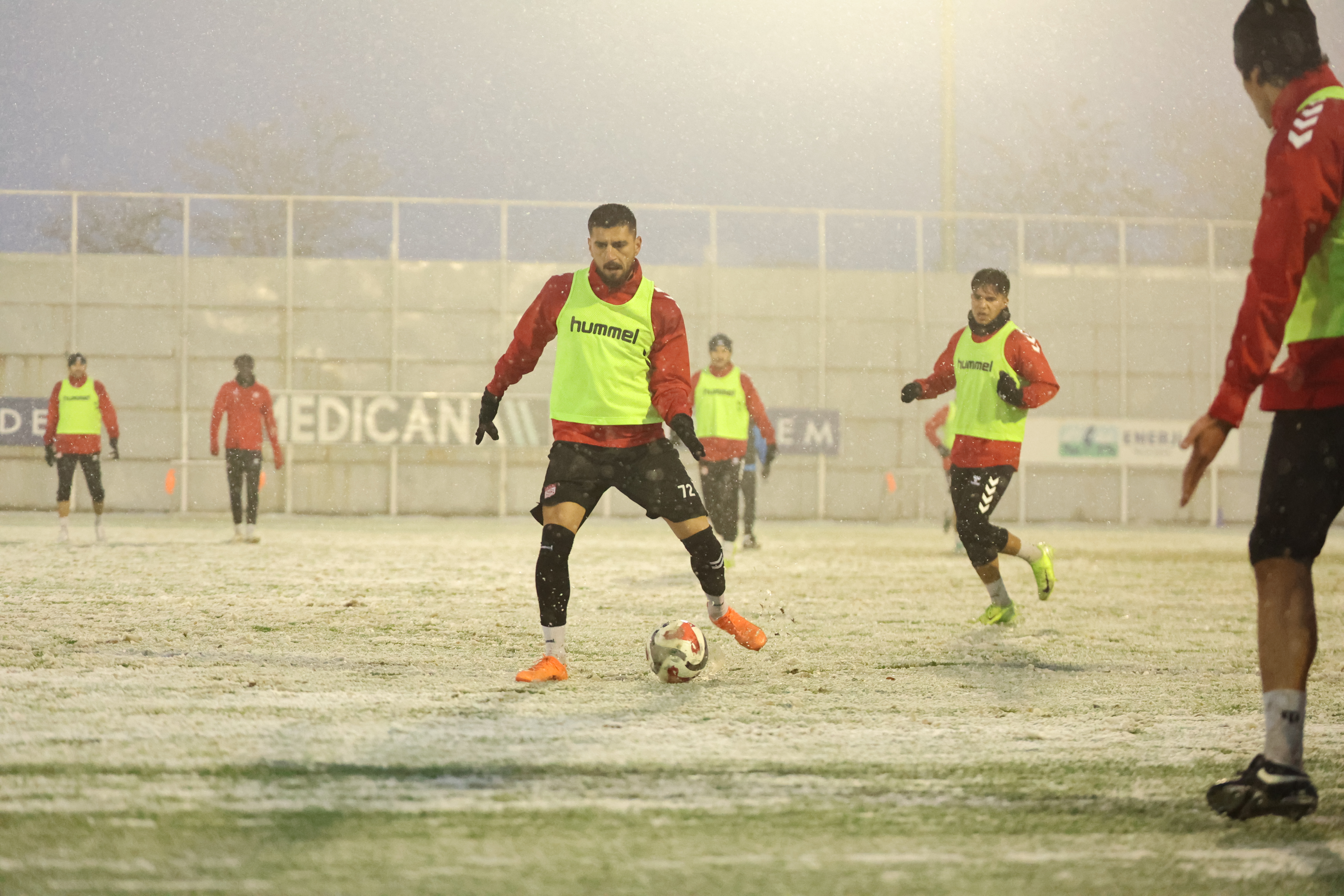 Özbelsan Sivasspor, Esenler Erokspor Maçı Hazırlıklarını Sürdürdü – 14 Kasım