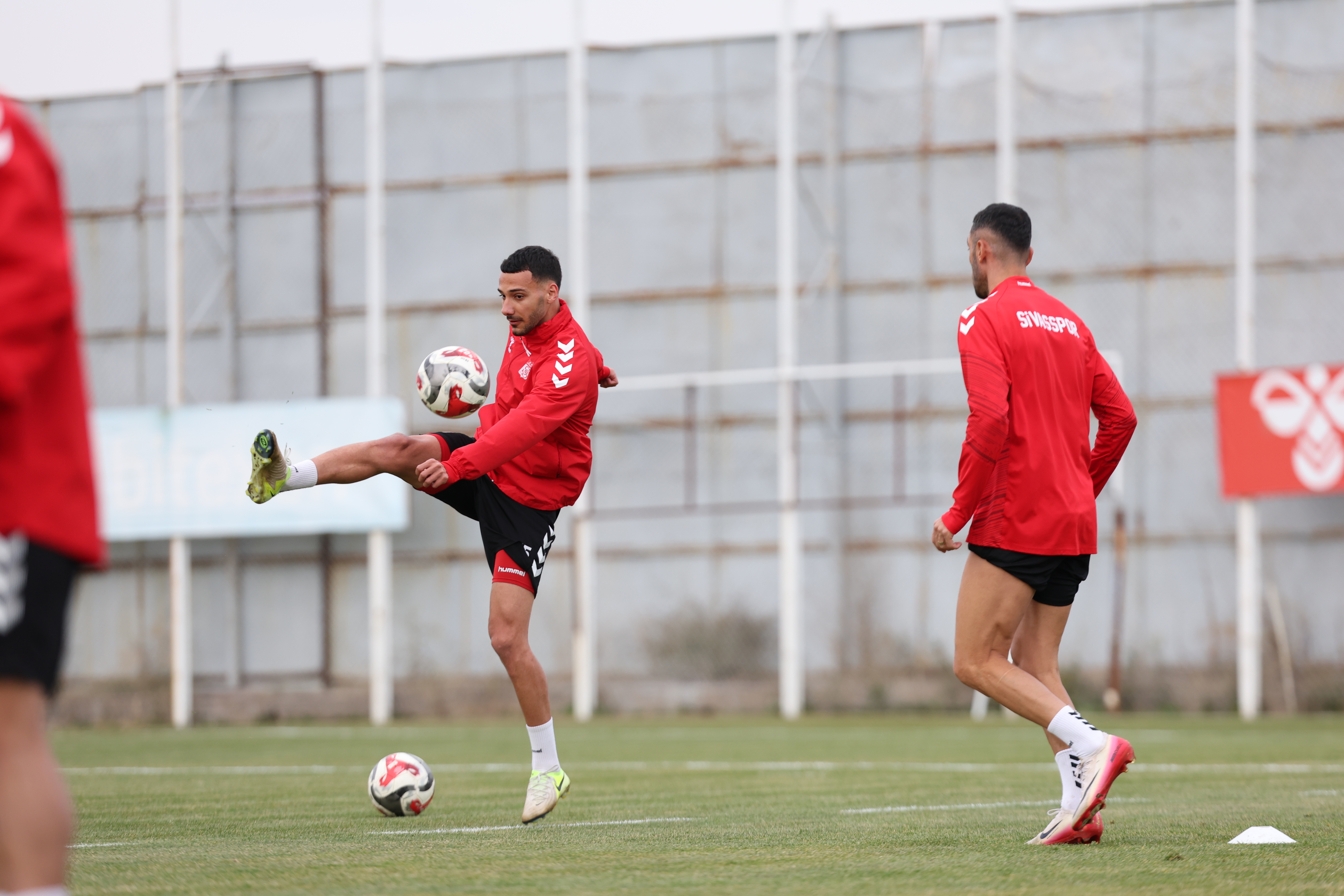 Özbelsan Sivasspor, Boluspor Maçı Hazırlıklarına Başladı – 25 Kasım