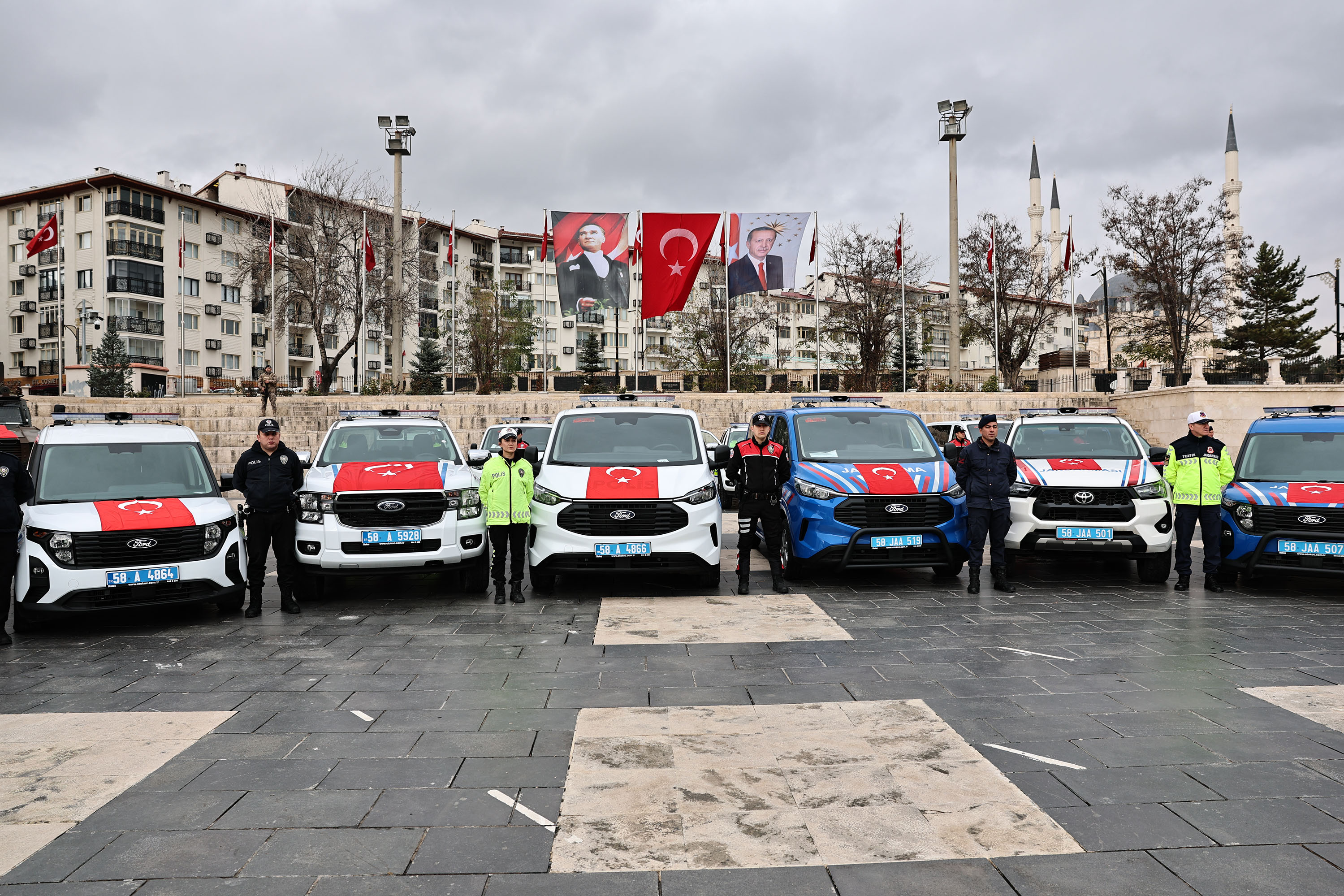 Güvenlik Güçlerimize 62 Yeni Araç