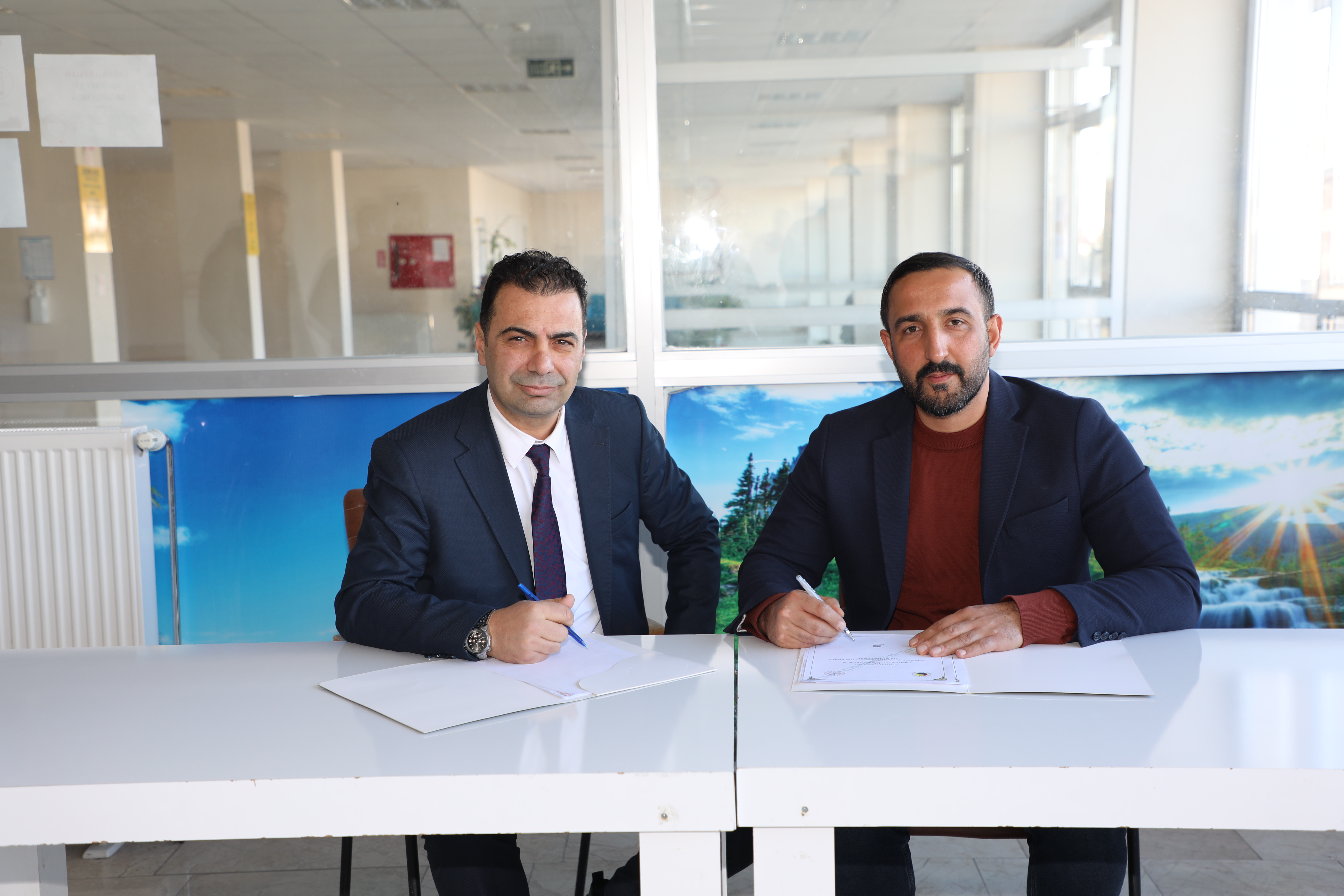 Genç Çiftçiler Yetişiyor: Sivas’ta Tarım Eğitimi İçin Güçlü İş Birliği Genç Çiftçiler Yetişiyor: Sivas’ta Tarım Eğitimi İçin Güçlü İş Birliği