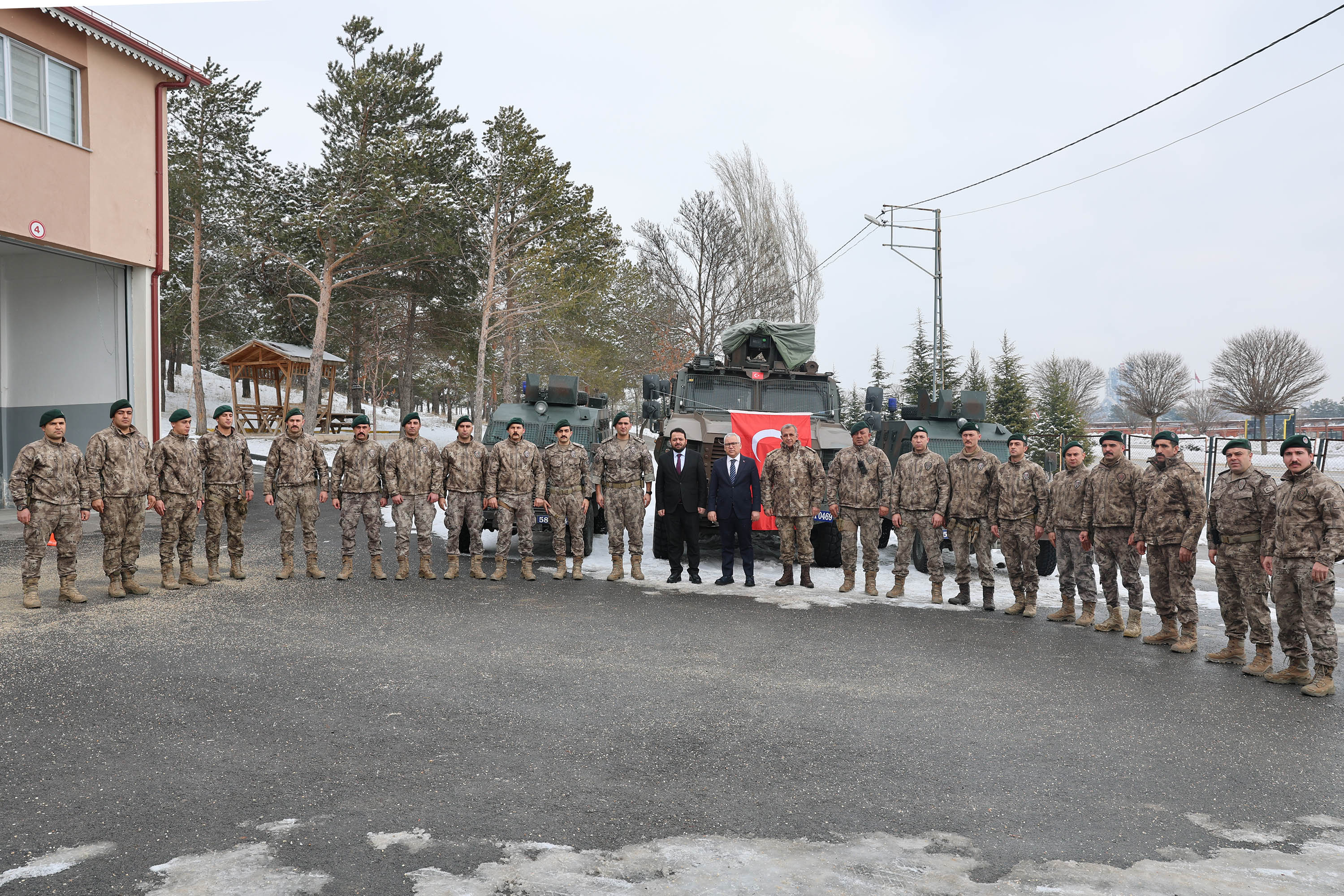 PÖH Timleri Suriye'ye Dualarla Uğurlandı