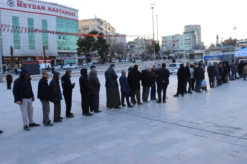 7’DEN 70’E HERKES BÜYÜKŞEHİR’İN İFTAR ÇADIRILARINDA BULUŞTU
