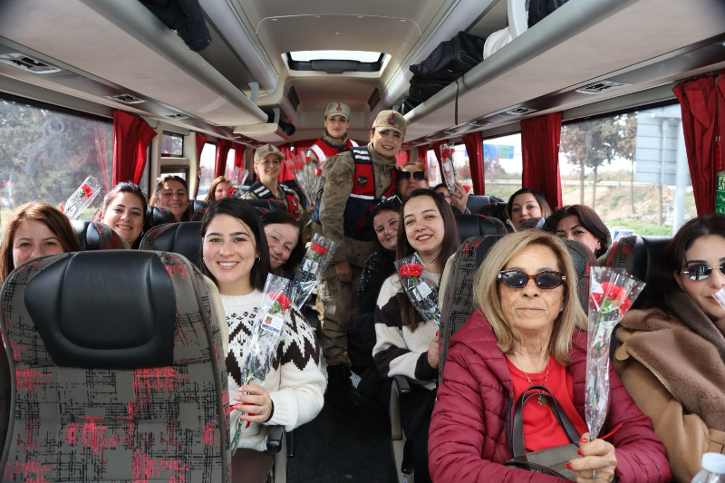 Şanlıurfa İl Jandarma Komutanlığı’ndan Kadınlara Özel Etkinlik