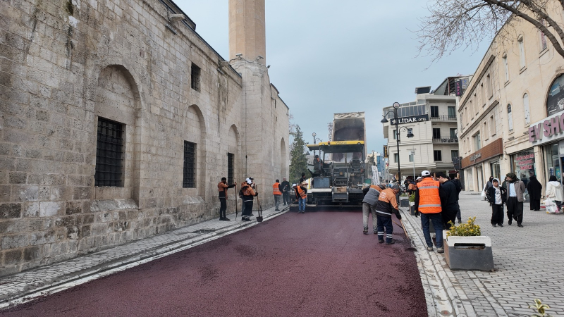 DİVANYOLU’NDA İKİNCİ ETAP ASFALT ÇALIŞMALARI TAMAMLANDI