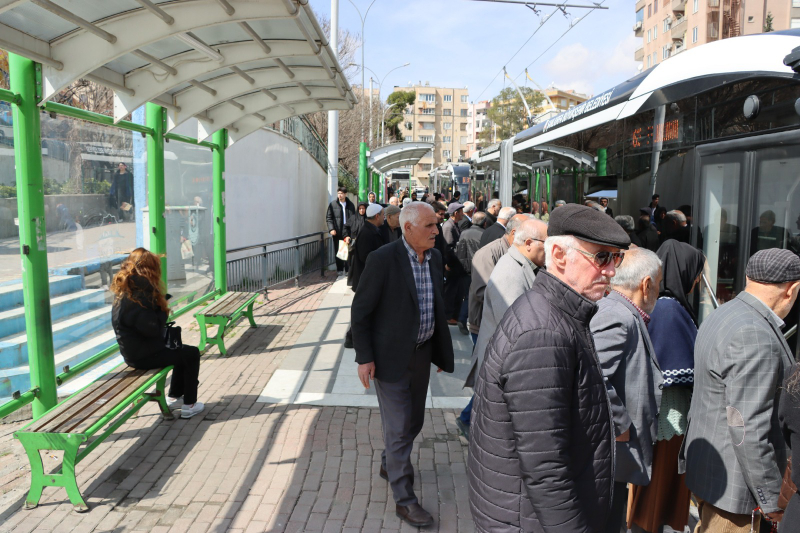 ŞANLIURFA’DA BAYRAM BOYUNCA TOPLU TAŞIMA ÜCRETSİZ