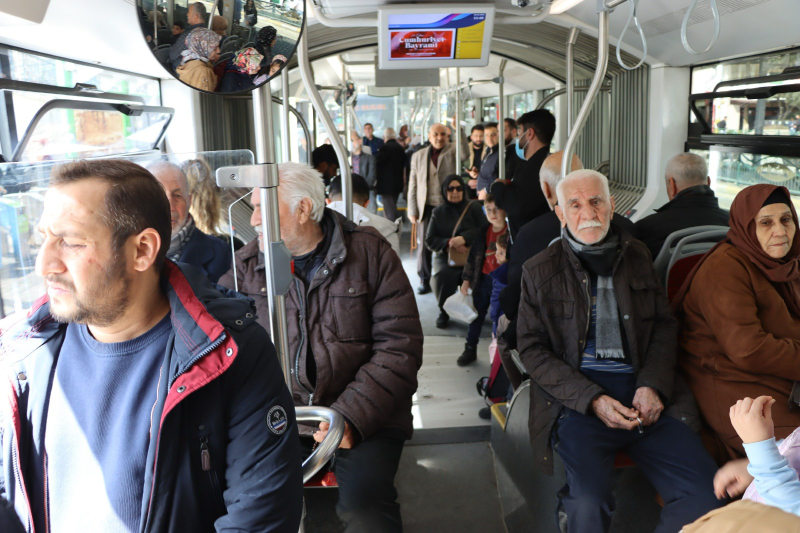 ŞANLIURFA’DA BAYRAM BOYUNCA TOPLU TAŞIMA ÜCRETSİZ