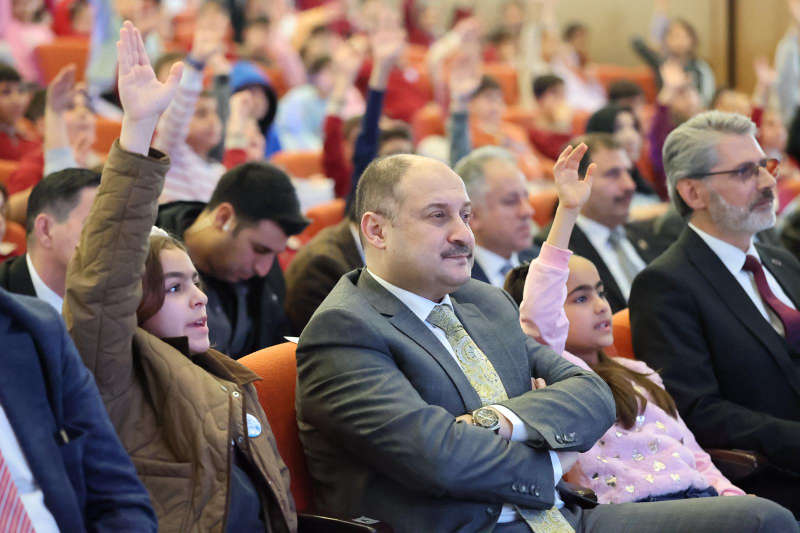 BAŞKAN GÜLPINAR: “GELECEKTE SUSUZLUK YAŞAMAMAK İÇİN BİLİNÇLİ OLMALIYIZ”