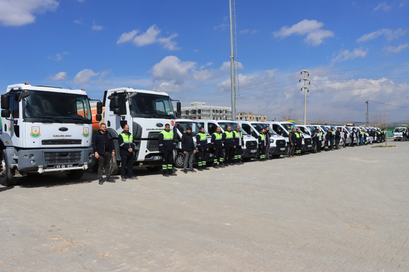 BÜYÜKŞEHİR’DEN SİVRİSİNEK VE HAŞERELERE KARŞI YOĞUN MESAİ