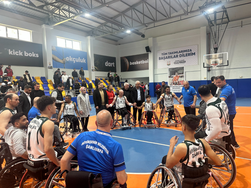 GÜNEYDOĞU DERBİSİNİN KAZANANI ŞANLIURFA BÜYÜKŞEHİR OLDU