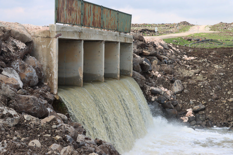 BÜYÜKŞEHİR, VİRANŞEHİR’DE SELİN İZLERİNİ SİLDİ