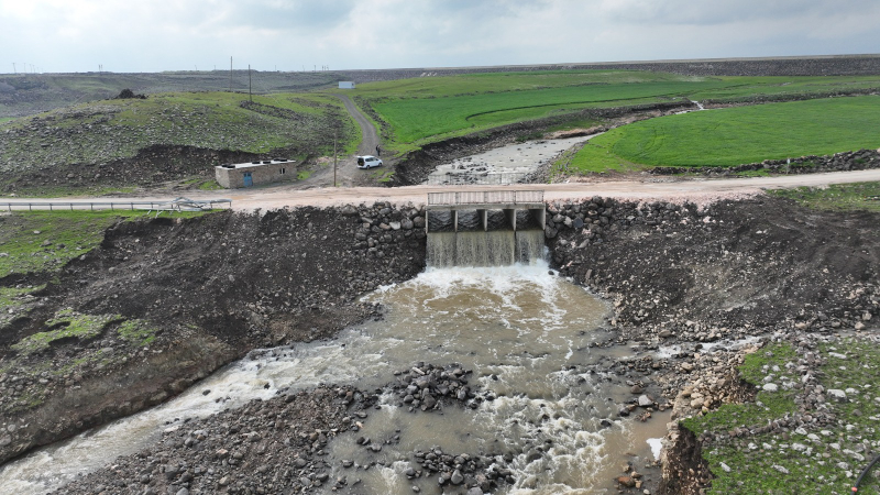 BÜYÜKŞEHİR, VİRANŞEHİR’DE SELİN İZLERİNİ SİLDİ