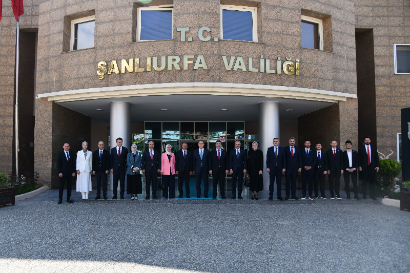 Şanlıurfa Valiliği’nde Hukuk ve Adalet Zirvesi: Şeref Malkoç’tan Vali Şıldak’a Ziyaret