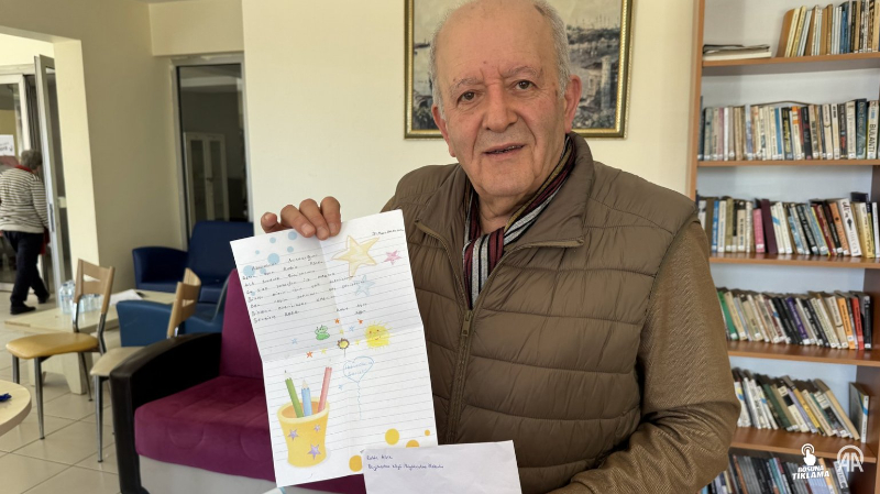 Huzurevi Sakinlerinden Köy Okulu Öğrencilerine Anlamlı Hediye