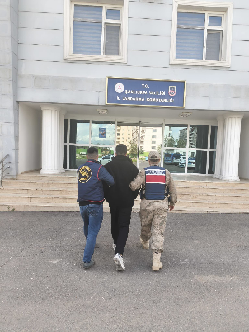 Şanlıurfa’da Aranan 2 Şahıs JASAT Operasyonuyla Yakalandı