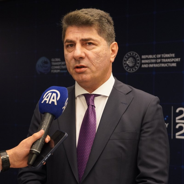 Fenerbahçe’de Seçim Yarışı Kızıştı: Üç Aday Sahneye Çıktı