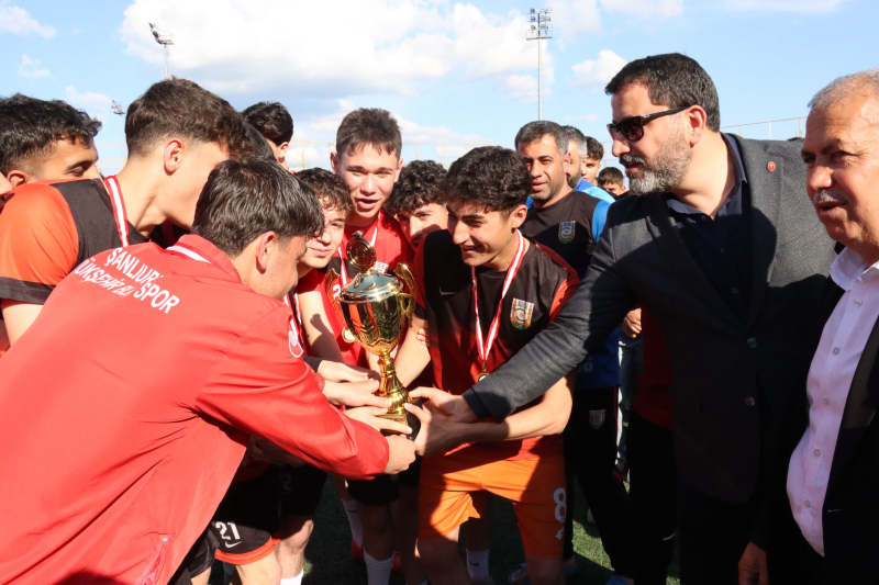 Şanlıurfa Büyükşehir Belediyespor Gençlerde Tarih Yazdı: 3 Kategoride Şampiyonluk!