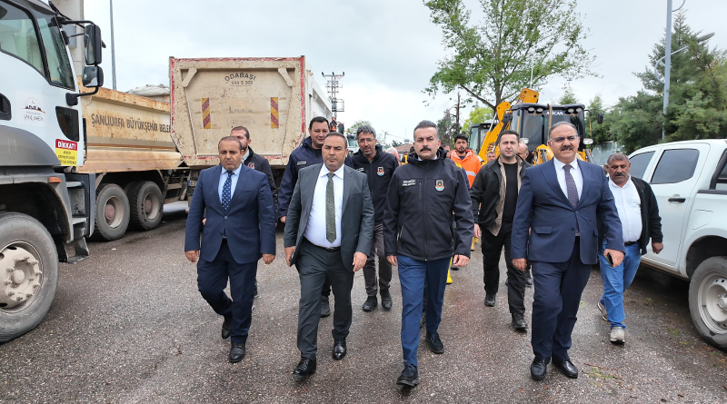 BÜYÜKŞEHİR, BİRECİK’TE AFETİN YARALARINI HIZLI BİR ŞEKİLDE SARIYOR
