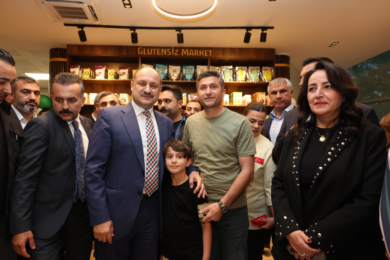 ŞANLIURFA’DA KARABUĞDAY GLUTENSİZ KAFE HİZMETE AÇILDI