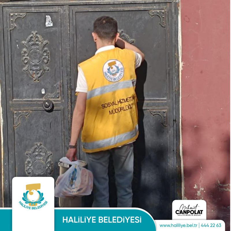 Haliliye Belediyesi Gönüllere Dokunuyor: Her Gün 5 Bin 73 Vatandaşa Sıcak Yemek Haliliye Belediyesi Gönüllere Dokunuyor: Her Gün 5 Bin 73 Vatandaşa Sıcak Yemek