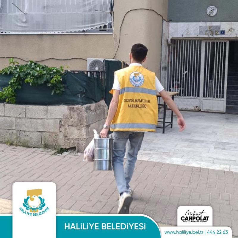 Haliliye Belediyesi Gönüllere Dokunuyor: Her Gün 5 Bin 73 Vatandaşa Sıcak Yemek Haliliye Belediyesi Gönüllere Dokunuyor: Her Gün 5 Bin 73 Vatandaşa Sıcak Yemek