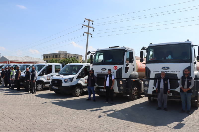 ŞANLIURFA BÜYÜKŞEHİR BELEDİYESİ’NDEN HAŞERELERE KARŞI YOĞUN MÜCADELE