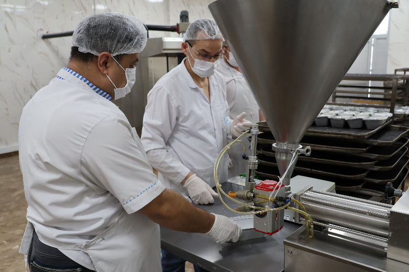 HALİLİYE’DE GLUTENSİZ EKMEK FIRINI BİNLERCE VATANDAŞIN İHTİYACINA YANIT VERİYOR