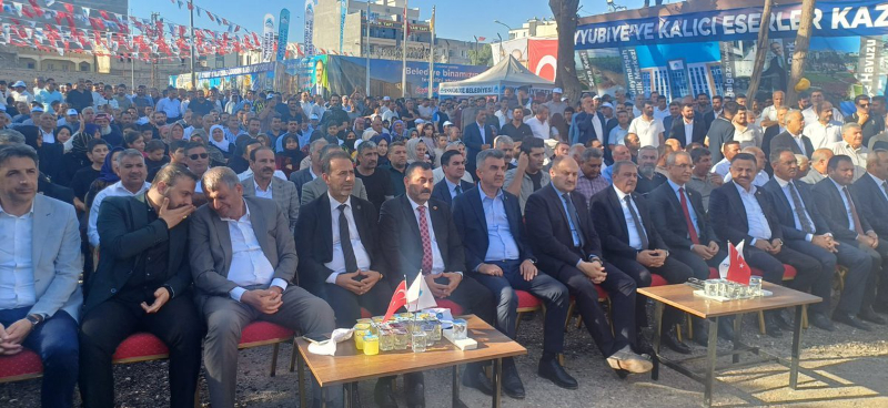 Protokol Dinlemede, Akçakale ve Haliliye Muhabbette! Protokol Dinlemede, Akçakale ve Haliliye Muhabbette!