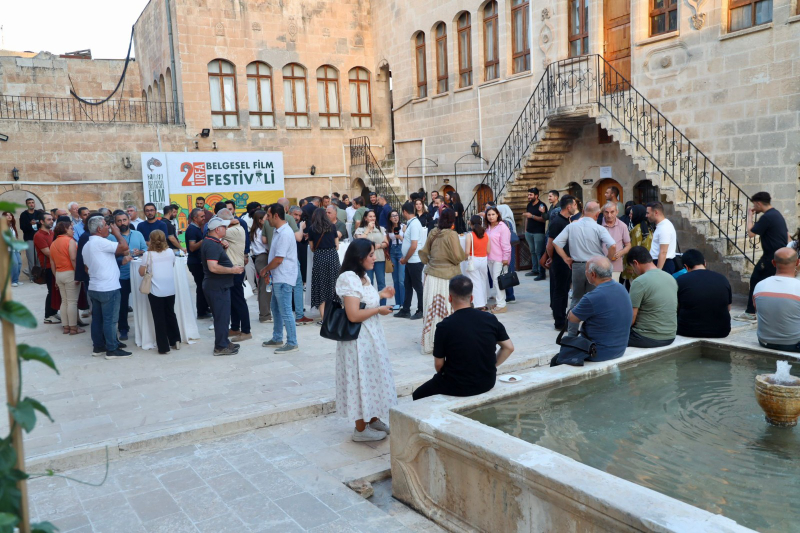 2. URFA BELGESEL FİLM FESTİVALİ BAŞLADI 2. URFA BELGESEL FİLM FESTİVALİ BAŞLADI