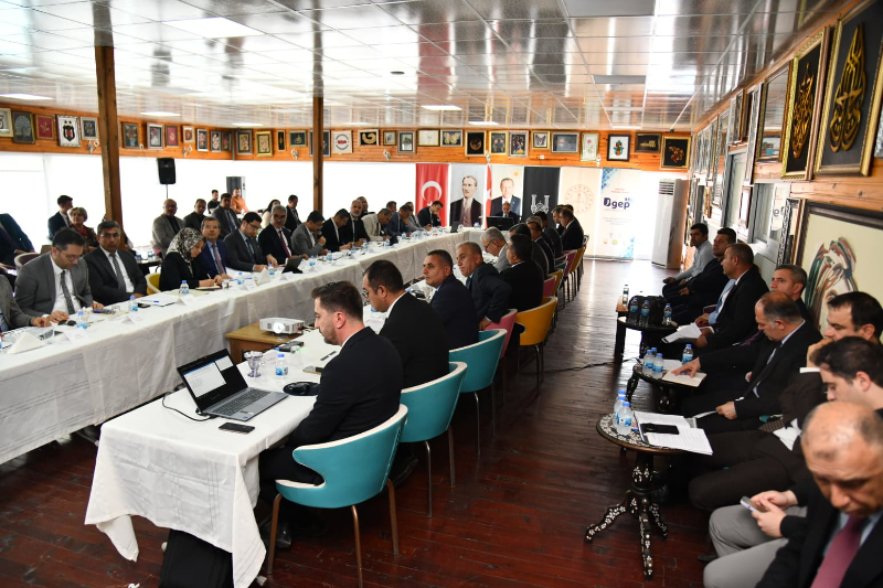 HALFETİ’DE İL EĞİTİM DEĞERLENDİRME TOPLANTISI GERÇEKLEŞTİRİLDİ