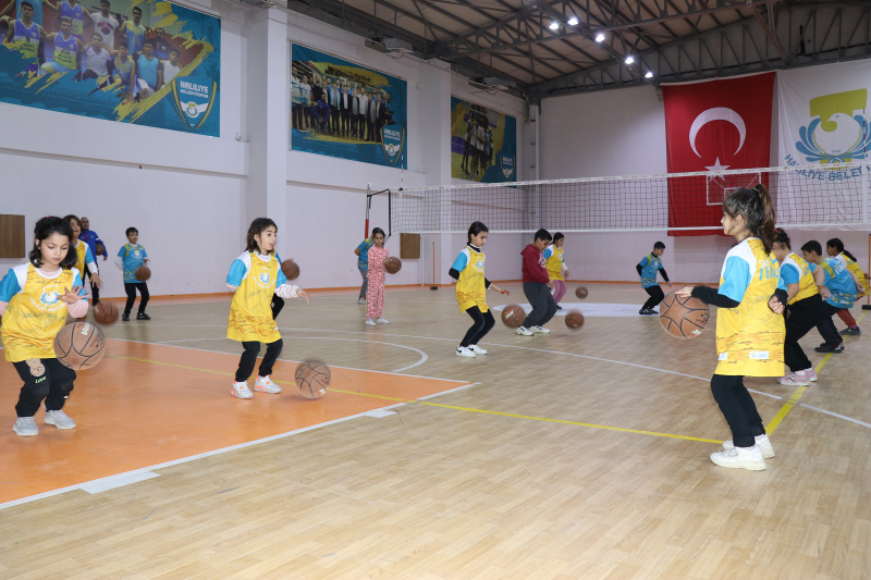 HALİLİYE’DE YAZ SPOR OKULLARI İÇİN KAYIT DÖNEMİ BAŞLADI