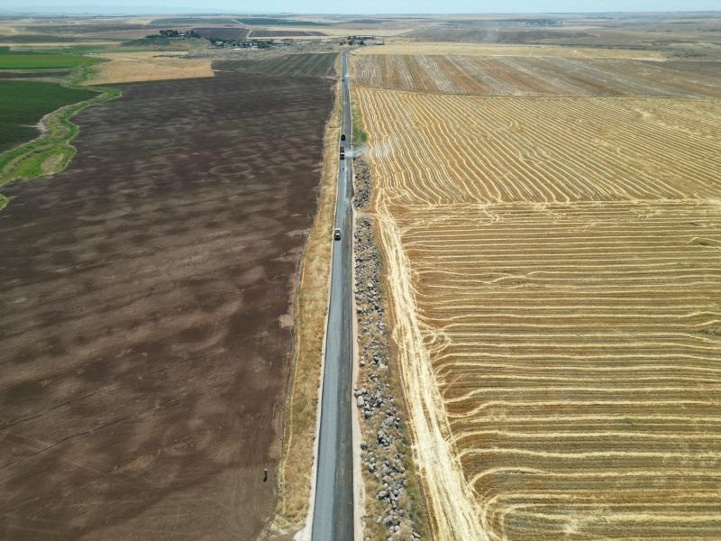 HİLVAN’DA 8,5 KİLOMETRELİK YOL YENİLENDİ