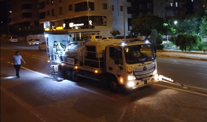 ŞANLIURFA'DA TRAFİK GÜVENLİĞİ İÇİN GECE GÜNDÜZ MESAİ