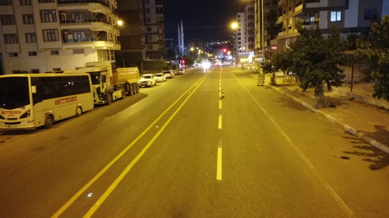 ŞANLIURFA'DA TRAFİK GÜVENLİĞİ İÇİN GECE GÜNDÜZ MESAİ