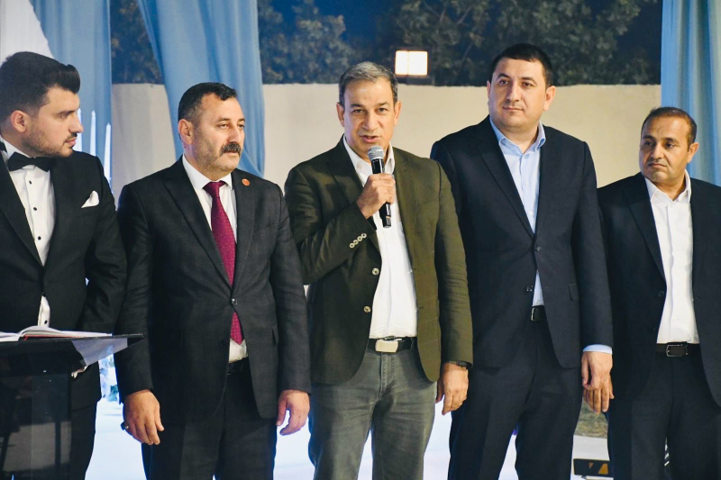 Gürdal ve Yaygın Ailelerinin Mutlu Günü Gürdal ve Yaygın Ailelerinin Mutlu Günü