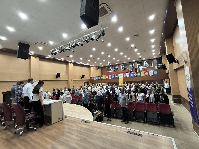 DEM Parti’den Şanlıurfa’da Büyük Konferans: "Yeniden Örgütleniyoruz" DEM Parti’den Şanlıurfa’da Büyük Konferans: "Yeniden Örgütleniyoruz"