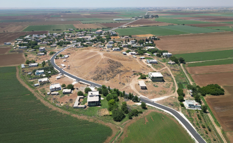 HARRAN İLE AKÇAKALE’Yİ BİRBİRİNE BAĞLAYAN 17 KİLOMETRELİK GRUP YOLU TAMAMLANDI