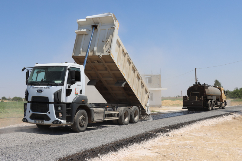 ŞANLIURFA BÜYÜKŞEHİR'DEN KIRSALA ASFALT HAMLESİ! 10 KİLOMETRELİK YOL TAMAMLANDI