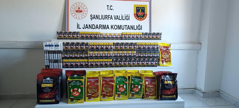 Şanlıurfa'da Kaçakçılık Operasyonu: Çok Sayıda Malzeme Ele Geçirildi, 11 Gözaltı! Şanlıurfa'da Kaçakçılık Operasyonu: Çok Sayıda Malzeme Ele Geçirildi, 11 Gözaltı!