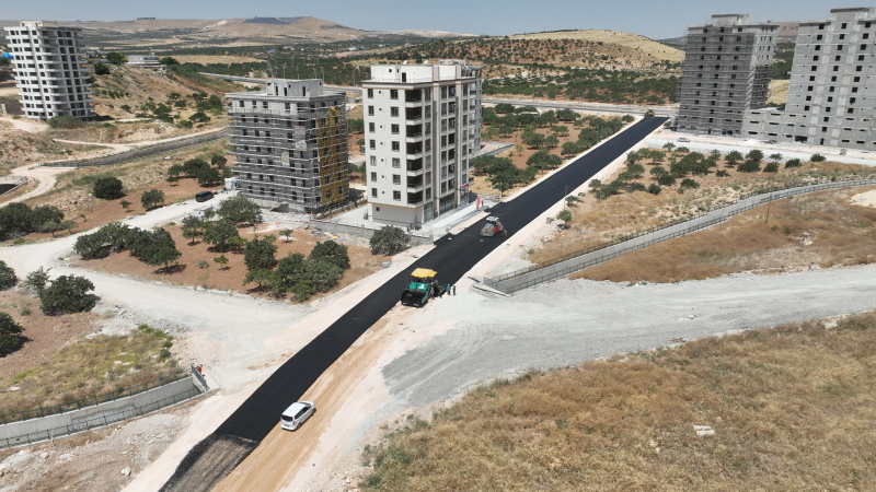 BÜYÜKŞEHİR'DEN KARAKÖPRÜ TRAFİĞİNİ RAHATLATACAK YENİ YOL