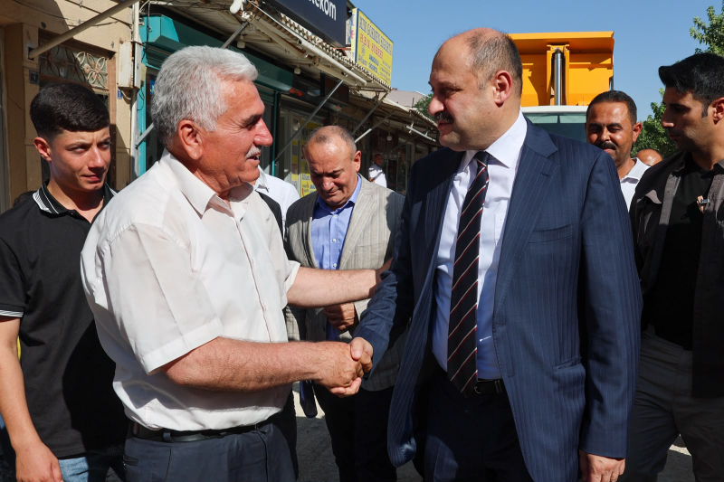 BAŞKAN GÜLPINAR, HİLVAN’DA TEMAS VE İNCELEMELERDE BULUNDU
