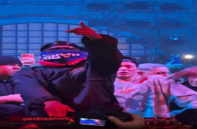1 Saat Rötar, 20 Dakika Sahne! Dünyaca Ünlü Rapçi Travis Scott İstanbul'da Hayal Kırıklığı Yarattı