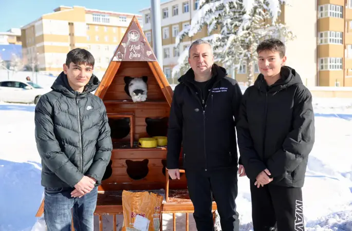 SİVAS BELEDİYESİ SESSİZ DOSTLARIMIZI UNUTMADI