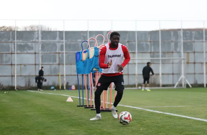 Özbelsan Sivasspor, Esenler Erokspor Maçı Hazırlıklarını Sürdürdü – 13 Kasım