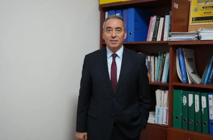 Kış Aylarında Zemin Güvenliği Hayati Önem Taşıyor: Uzmanından Kritik Uyarılar