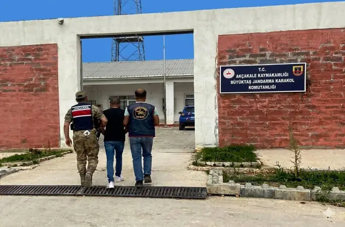 Akçakale'de Uyuşturucu Firarisine Jandarma Kıskacı: 8 Yıl Cezası Vardı