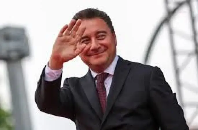 Ali Babacan’dan 04.17 mesajı: “Depremde gördüğüm yüzlerdeki acıyı çaresizliği unutamıyorum”