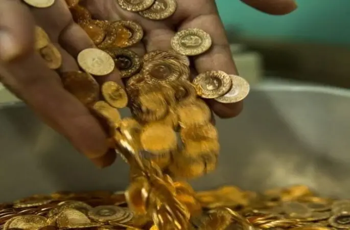 Altında Yeni Rekor: Gram 6.940 TL’yi, Çeyrek 11.400 TL’yi Aştı