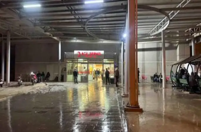 Birecik’te Aile İçi Dehşet: Yeğen, Cezaevinden Yeni Çıkan Amcasını Silahla Ağır Yaraladı!
